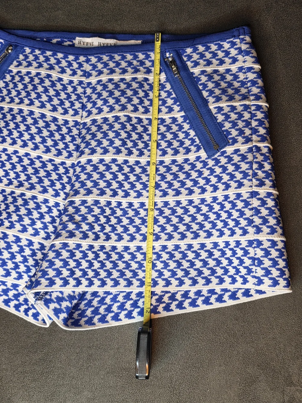 HYFVE Blue & White Houndstooth High-Waist Knit Shorts